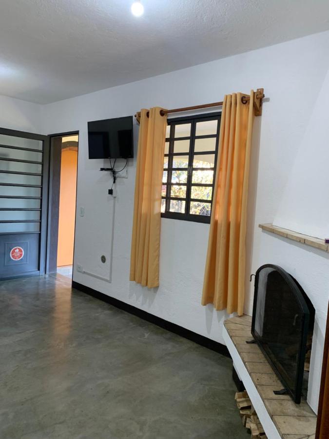 Casa Da Ines Exclusiva Para 01 Ou 02 Casais Ou Familia Monte Verde  Eksteriør billede